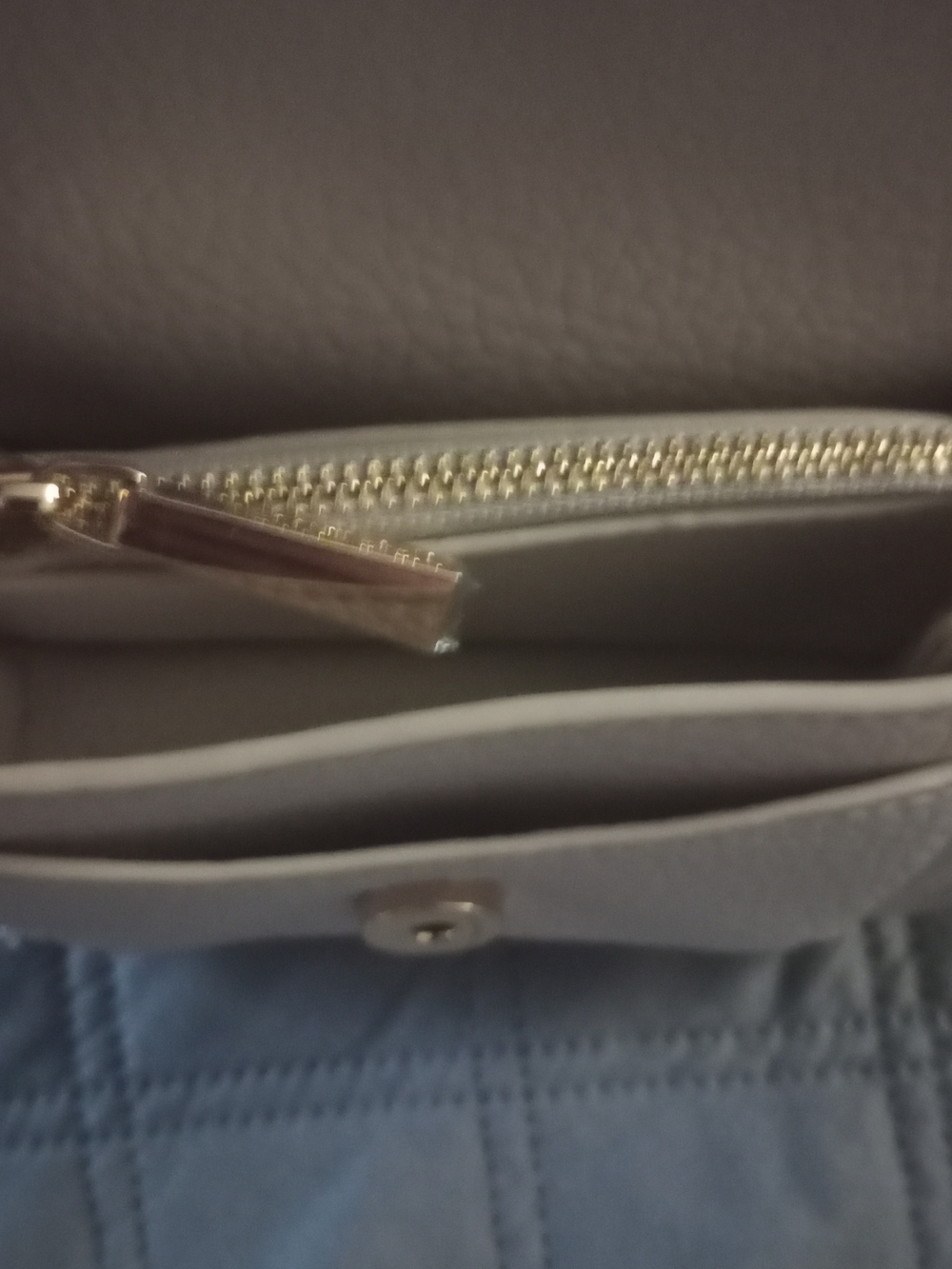 Steve Madden White Quilted Mini Crossbody with Gold Charm Chain - Picture 8 of 10